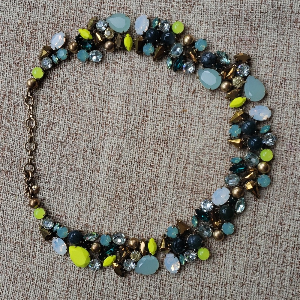 J.Crew Green Cluster Wreath Necklace